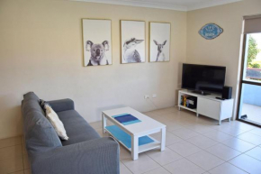 Paragon Apartment 3 - Bring your own linen., South West Rocks